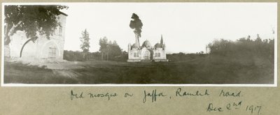 Vieille mosquée sur la route de Ramleh, Jaffa, 2 décembre 1917 - Capt. Arthur Rhodes